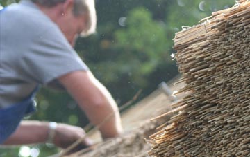 professional Chelsworth Common thatchers